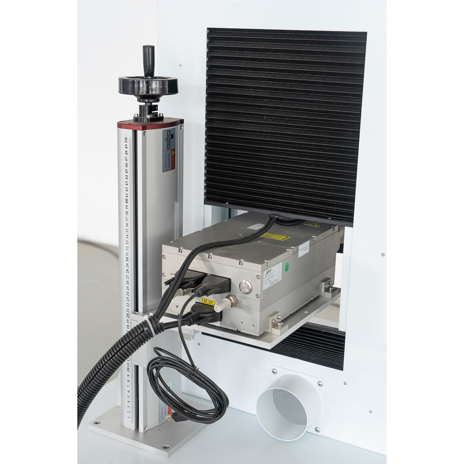 Vollständig geschlossene 3 W 5 W 10 W 15 W 20 W CNC-UV-Laserbeschriftungsmaschine für Kunststoff, Glas und Metall